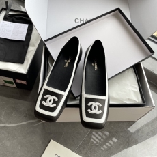 Chanel Flat Shoes